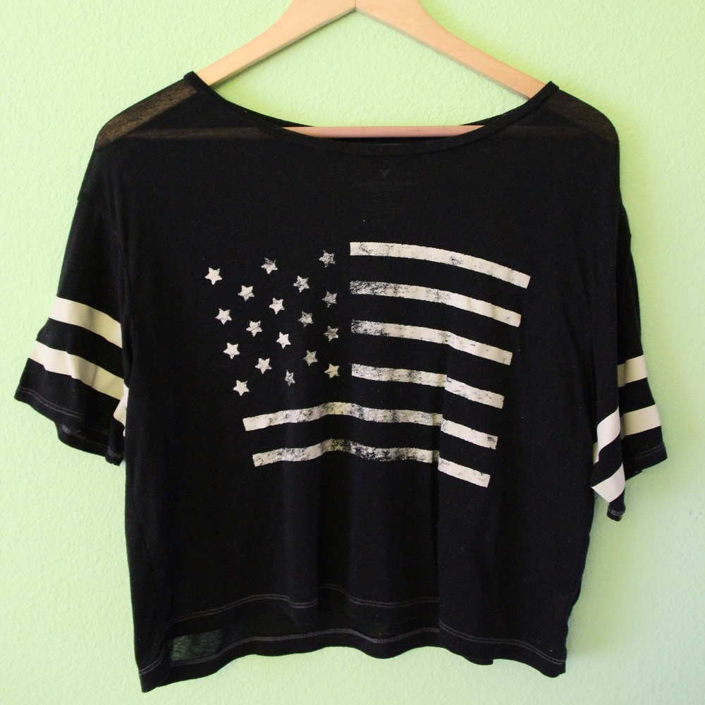 American Eagle Black & White American Flag Shirt